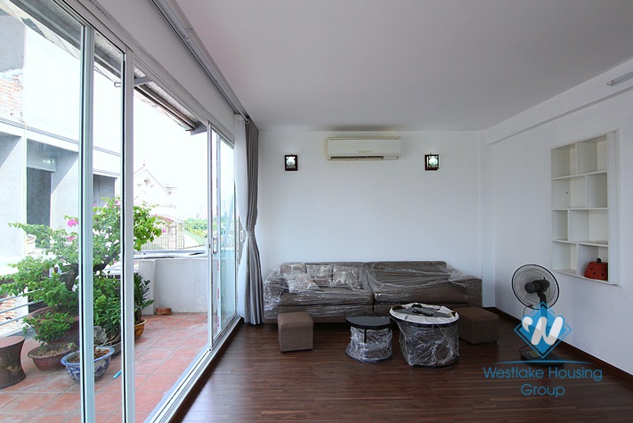 A 1 bedroom apartment with spacious balcony in Au co, Tay ho