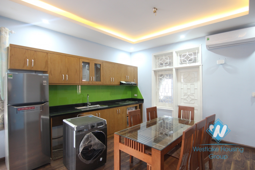Lakeside three bedroom apartment for rent in Tay Ho