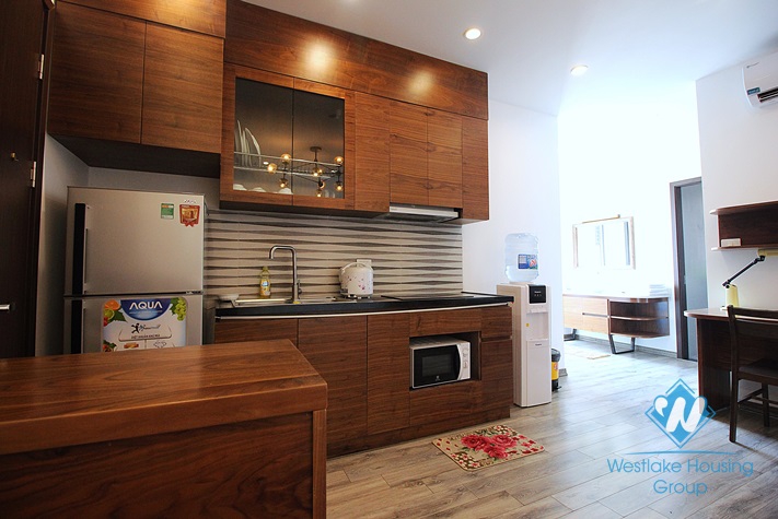 A newly 1 bedroom apartment for rent in Tran Quoc Hoan, Cau Giay