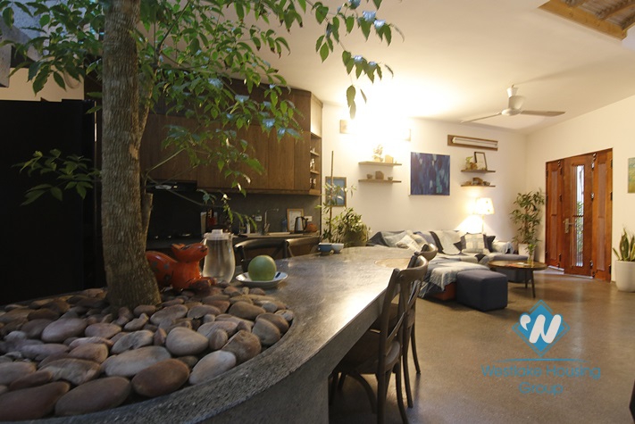 A nice house with unique style for rent on Vinh Tuy street 