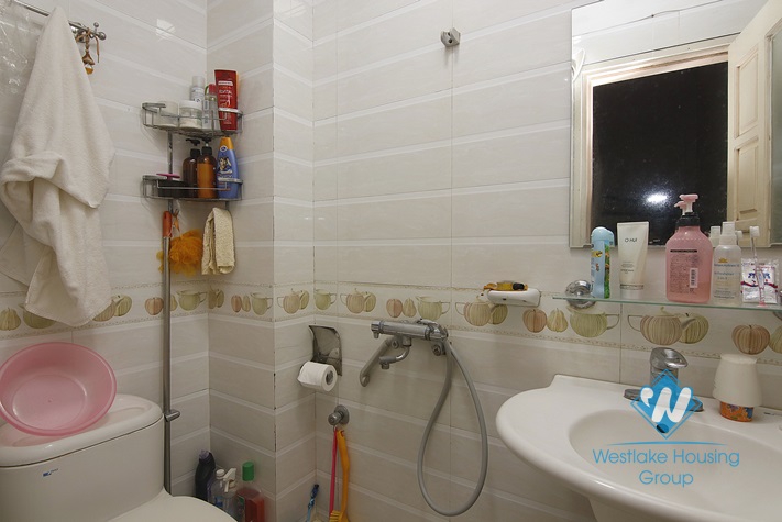 Nice house with 3 bedrooms for rent in Ho Ba Mau area, Dong Da District 