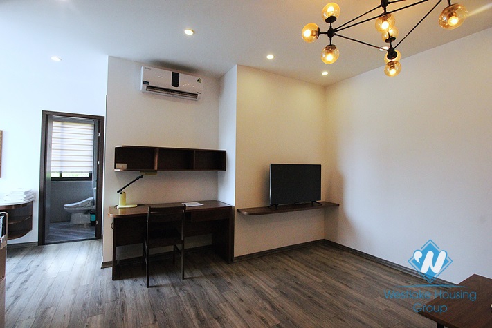 A newly 1 bedroom apartment for rent in Tran Quoc Hoan, Cau Giay