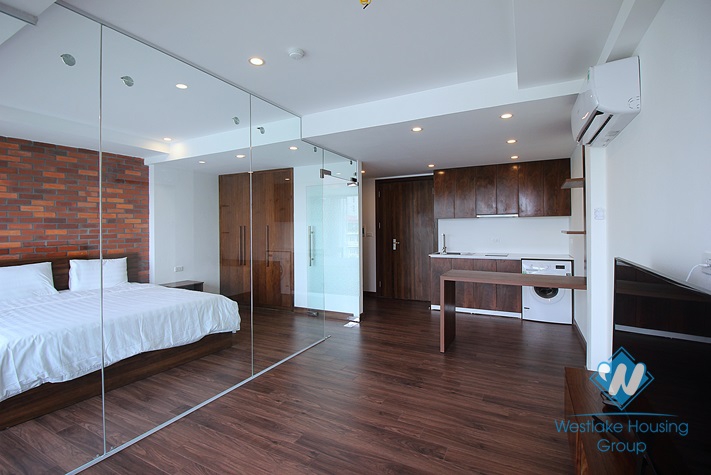 Lake view 1 bedroom apartment for rent in Yen Phu village, Tay Ho