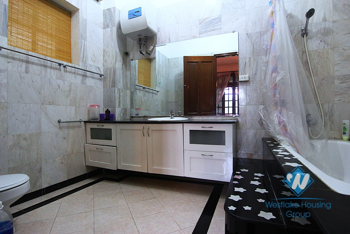 A massive Western style house for rent in Tay Ho District