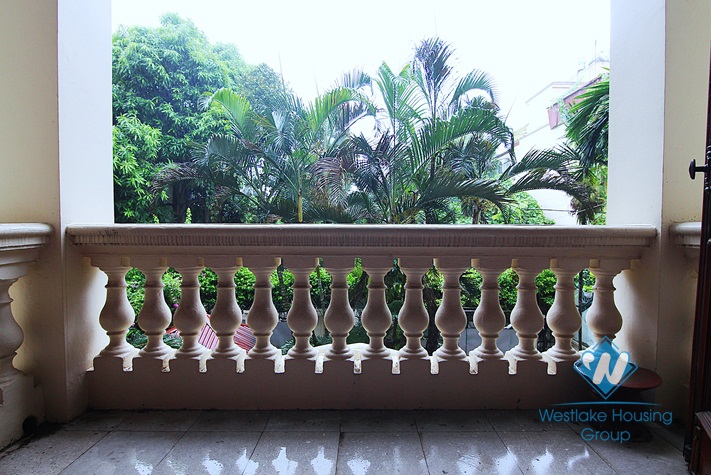 A massive Western style house for rent in Tay Ho District