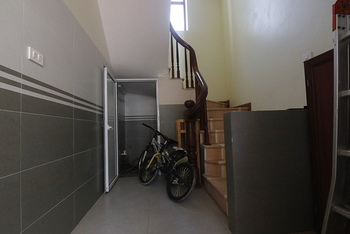 A brand new house for rent in Au co, Tay ho, Ha noi