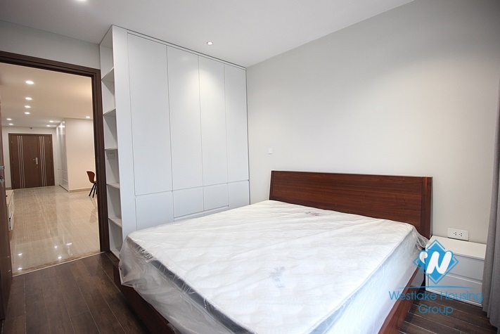 A brand new and affordable 3 bedroom apartment for rent in Ciputra, Tay ho 
