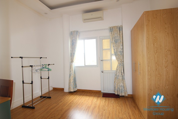 3 bedroom apartment with nice view for lease in Au co, Tay Ho
