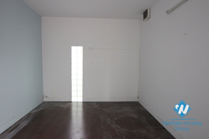 Big garden house with unfurnished for rent in Tay Ho Dist