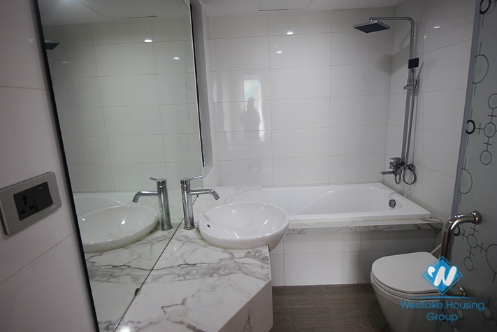 A nice and cheap 2 bedroom apartment for rent in Cau Giay, Ha Noi