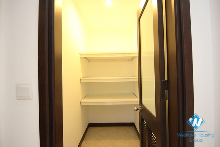 Luxury apartment in Elegant Suit Dang Thai Mai st, Tay Ho District 