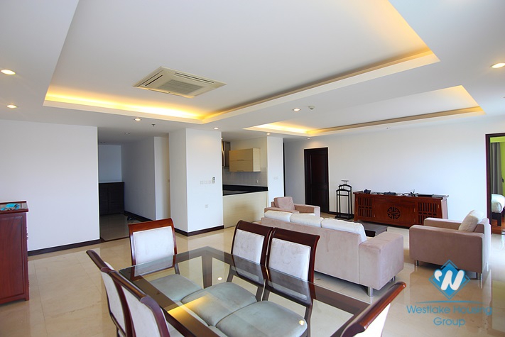 Luxury apartment in Elegant Suit Dang Thai Mai st, Tay Ho District 