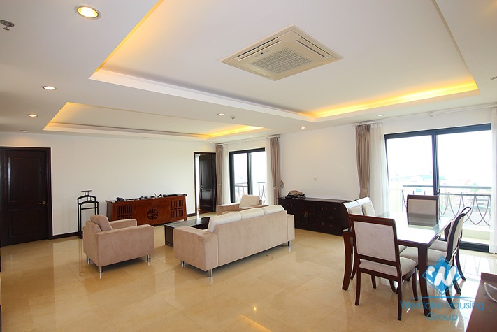 Luxury apartment in Elegant Suit Dang Thai Mai st, Tay Ho District 