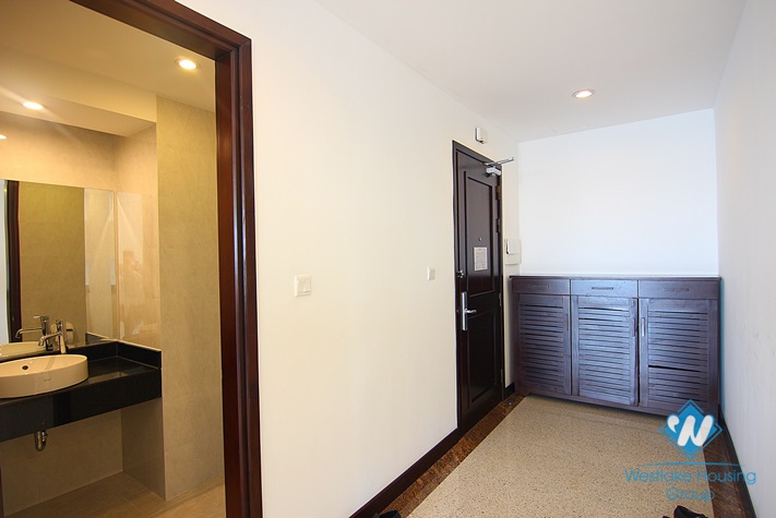 Luxury apartment in Elegant Suit Dang Thai Mai st, Tay Ho District 