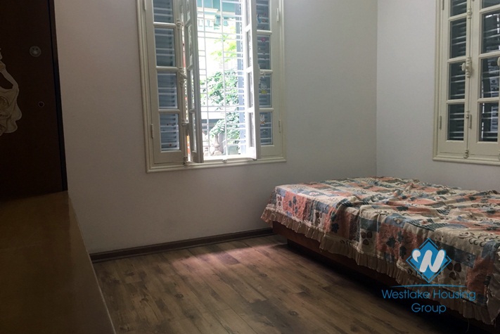 A cheap 4 bedroom house for rent in Doi Can, Ba dinh