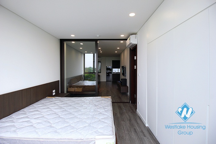 A brand new 1 bedroom apartment in Trinh Cong Son, Tay Ho, Hanoi