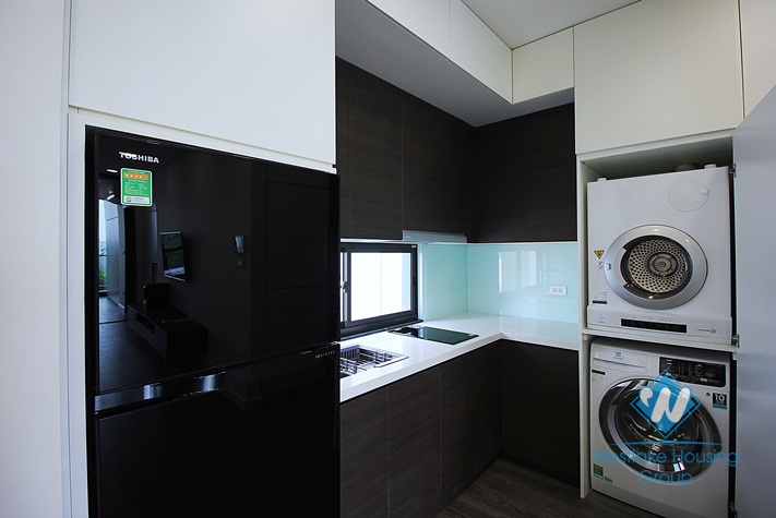 A brand new 1 bedroom apartment in Trinh Cong Son, Tay Ho, Hanoi