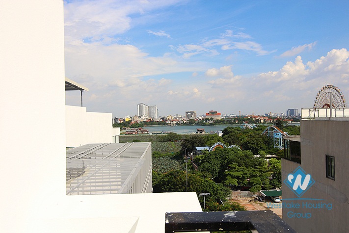 A 1 bedroom on top floor in Trinh Cong Son, Tay Ho, Ha Noi