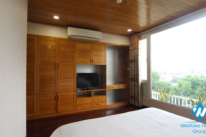 An elegant three-bedroom duplex on Lang Ha street, Ba dinh