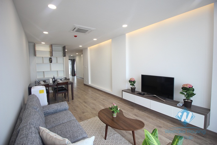Lots of open space apartment for rent in Tay Ho, Ha Noi