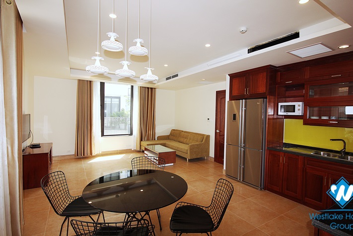 An affordable three-bedroom apt located on Dang Thai Mai, Tay Ho, Hanoi