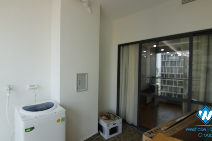 A modern three-bedroom apartment on Lang Ha street, Ba Dinh 