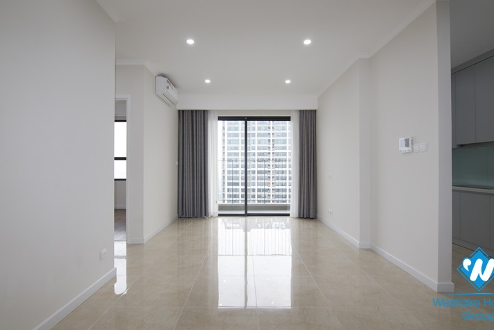 A spacious three-bedroom apartment on a high floor of the luxury building D'capital in Cau Giay district