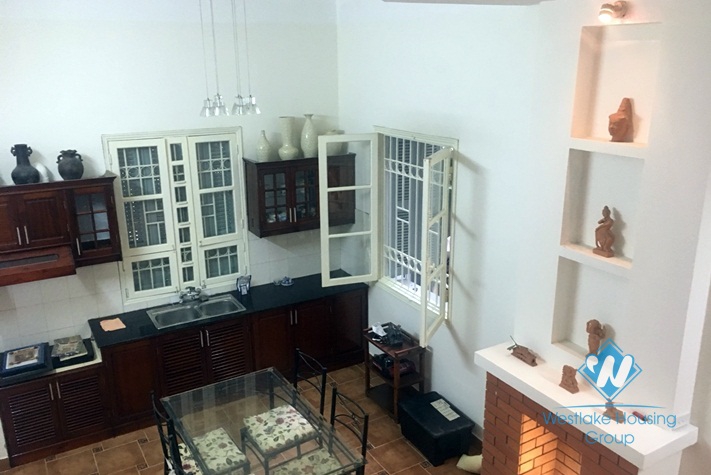 A cheap 4 bedroom house for rent in Doi Can, Ba dinh