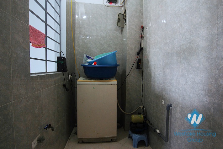 Reasonable price house for rent in Nhat Chieu st, Tay Ho