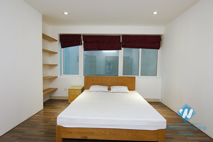Spacious 1 bedroom apartment for rent in Thuy Khue, Ba Dinh area