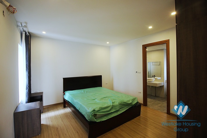 Spacious 03 bedrooms apartment with lake-view for rent on Au Co street, Tay Ho, Ha Noi