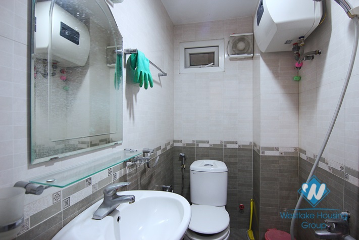 Reasonable price house for rent in Nhat Chieu st, Tay Ho
