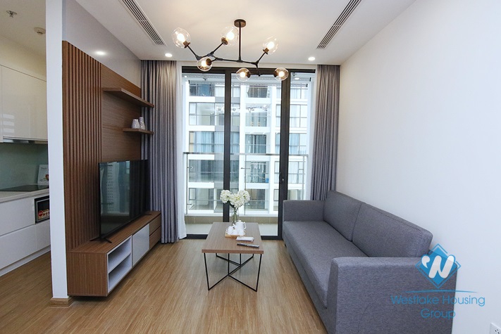 Brand new 2 bedrooms apartment for rent in Skylake building, Pham Hung, Cau Giay