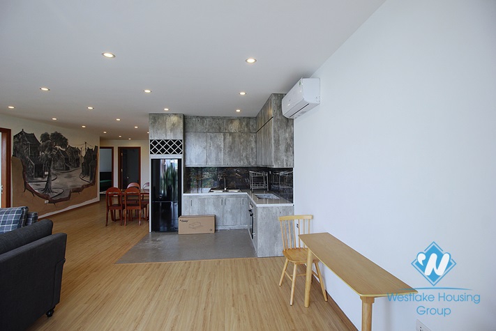 Spacious 03 bedrooms apartment with lake-view for rent on Au Co street, Tay Ho, Ha Noi