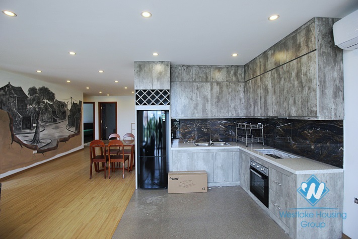 Spacious 03 bedrooms apartment with lake-view for rent on Au Co street, Tay Ho, Ha Noi