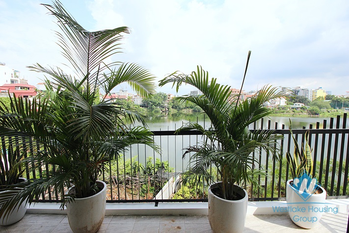 Spacious 03 bedrooms apartment with lake-view for rent on Au Co street, Tay Ho, Ha Noi