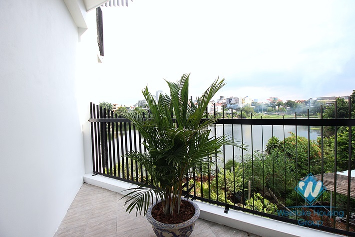 Spacious 03 bedrooms apartment with lake-view for rent on Au Co street, Tay Ho, Ha Noi
