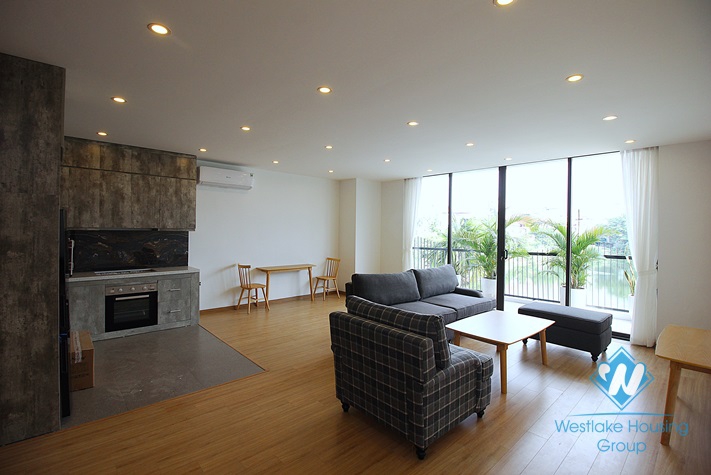 Spacious 03 bedrooms apartment with lake-view for rent on Au Co street, Tay Ho, Ha Noi
