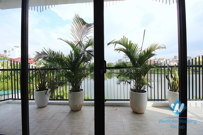 Spacious 03 bedrooms apartment with lake-view for rent on Au Co street, Tay Ho, Ha Noi