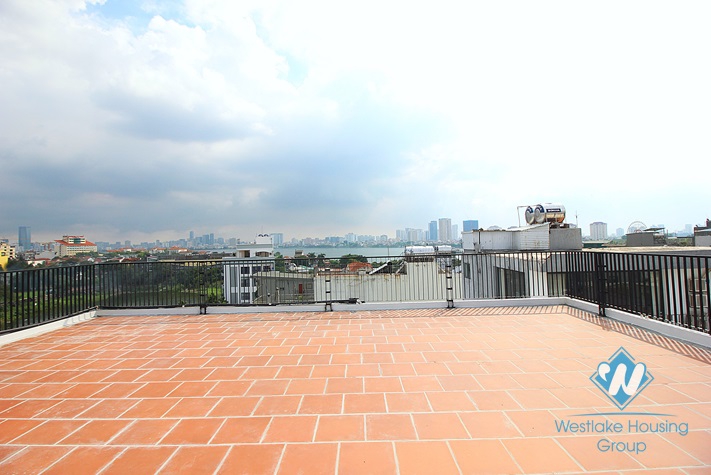 Spacious 03 bedrooms apartment with lake-view for rent on Au Co street, Tay Ho, Ha Noi