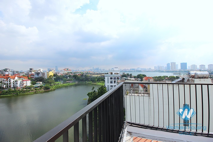 Spacious 03 bedrooms apartment with lake-view for rent on Au Co street, Tay Ho, Ha Noi