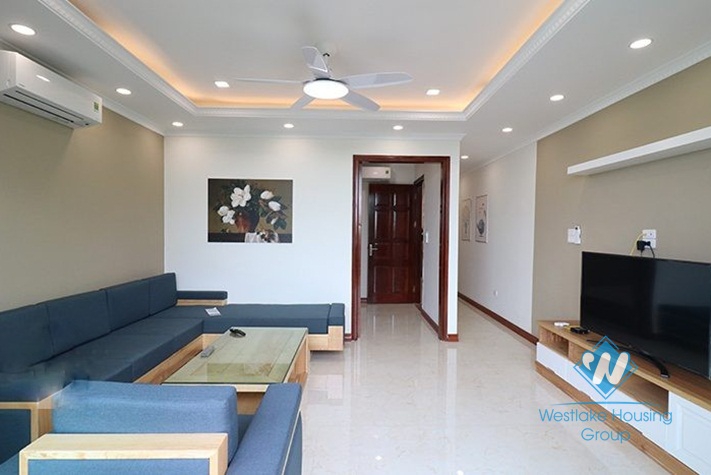 A bright 2 bedroom apartment with a captivating view for rent in Truc Bach Island