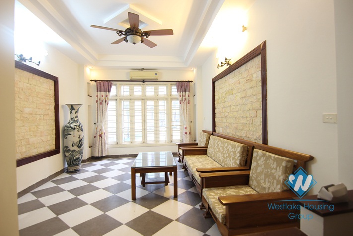 Cheap house with three bedrooms for rent in Au Co, Tay Ho, Ha Noi