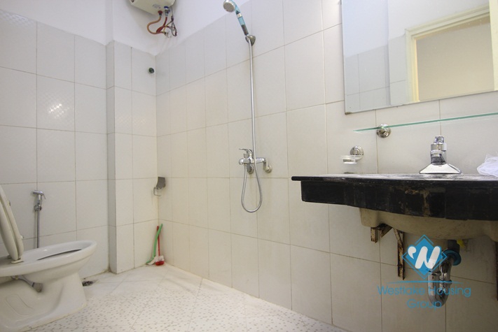 Cheap house with three bedrooms for rent in Au Co, Tay Ho, Ha Noi