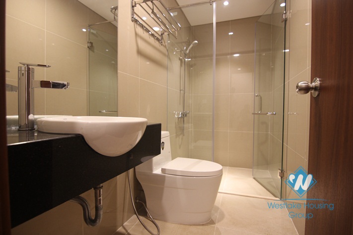 A bright and brand new 2 bedroom apartment for rent in Truc Bach island