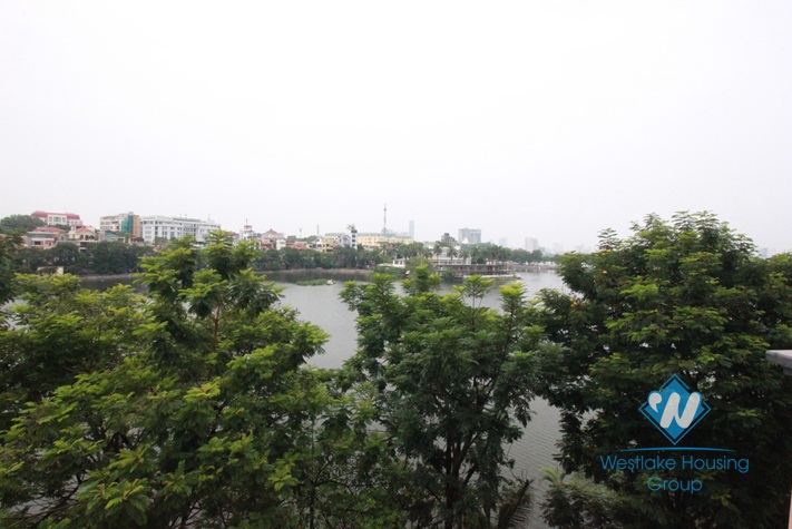 Cozy 2 bedroom apartment for rent on Tran Vu street