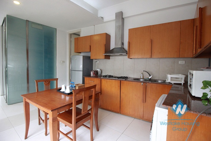 A delightful 2 bedroom apartment for rent on Nguyen Truong To street