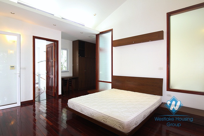 Spacious house with garden for rent in Tay Ho, Hanoi