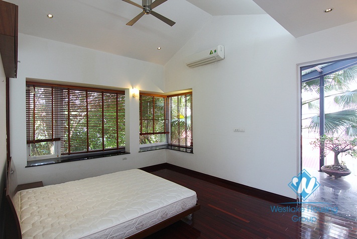 Spacious house with garden for rent in Tay Ho, Hanoi