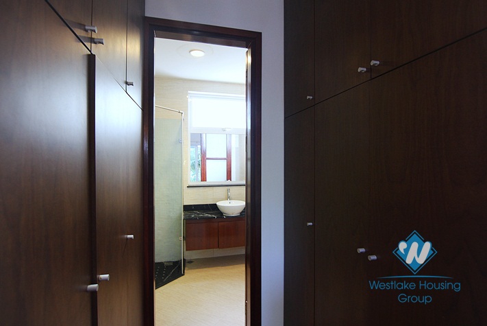Spacious house with garden for rent in Tay Ho, Hanoi